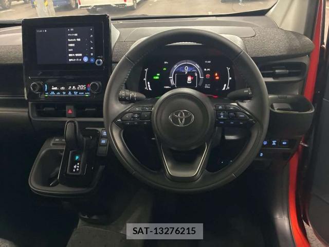 Toyota SIENTA 2023-07 8328820-2