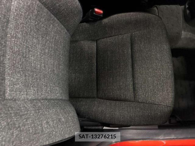Toyota SIENTA 2023-07 8328820-5