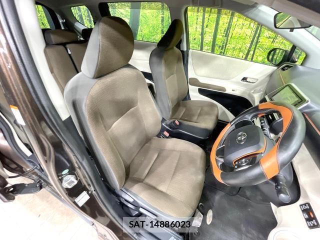 Toyota SIENTA 2016-01 8329051-7