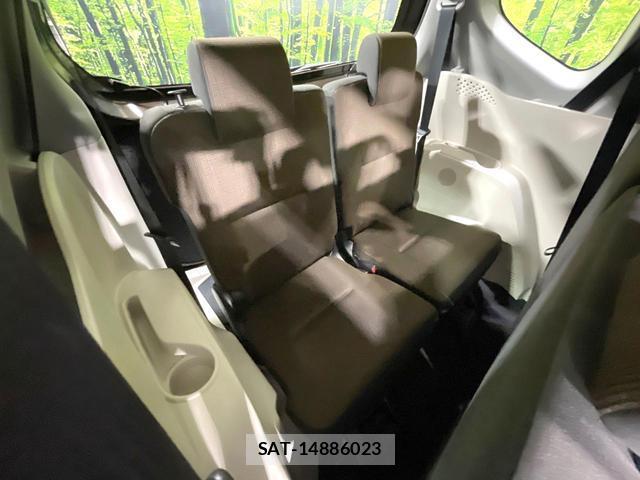 Toyota SIENTA 2016-01 8329051-9