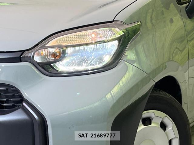 Toyota SIENTA 2023-09 8329167-12