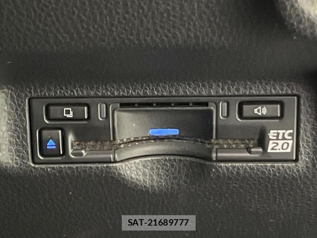 Toyota SIENTA 2023-09 8329167-6
