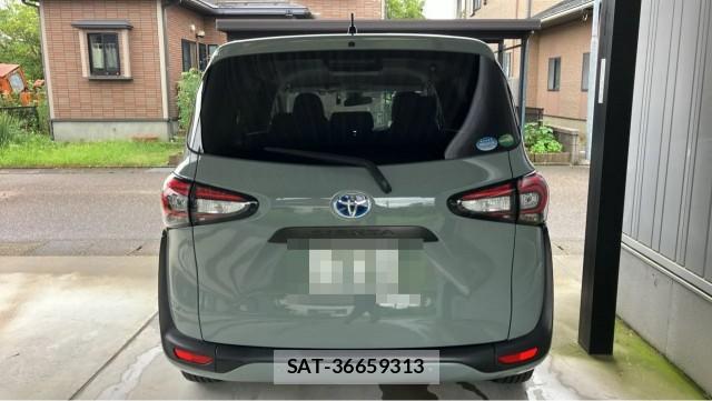 Toyota SIENTA 2019-09 8329277-1