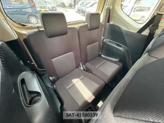 Toyota SIENTA 2021-10 8329347-18
