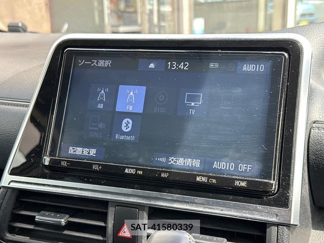 Toyota SIENTA 2021-10 8329347-3