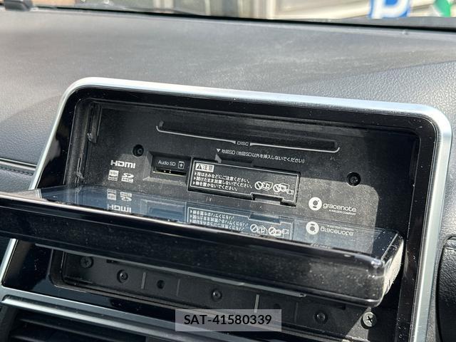 Toyota SIENTA 2021-10 8329347-5