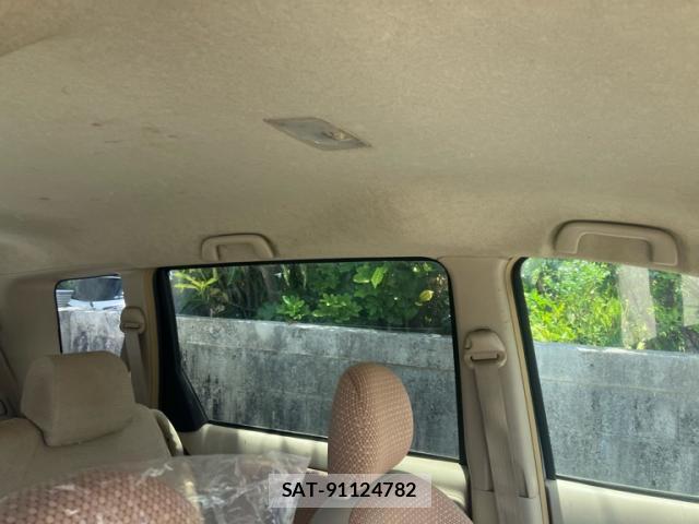 Toyota SIENTA 2011-10 8329630-14