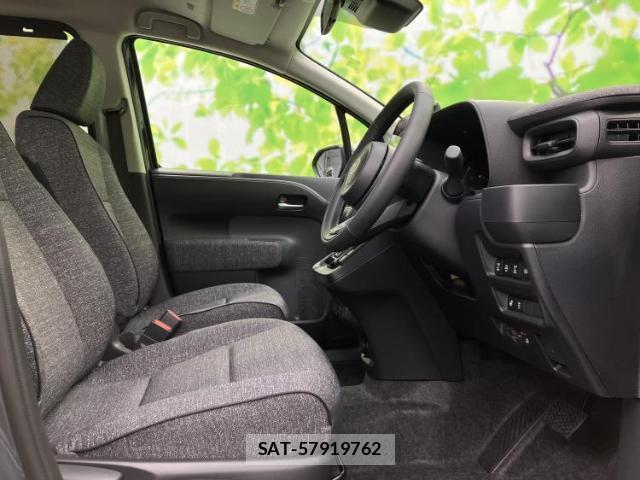 Toyota SIENTA 2026-05 8329698-3
