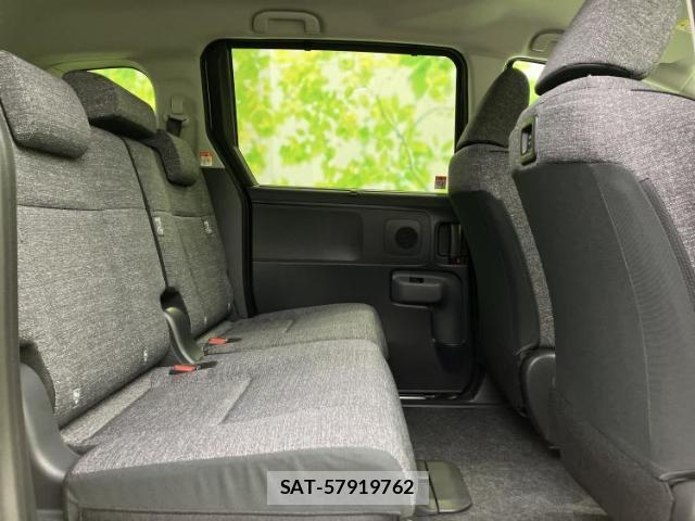 Toyota SIENTA 2026-05 8329698-4