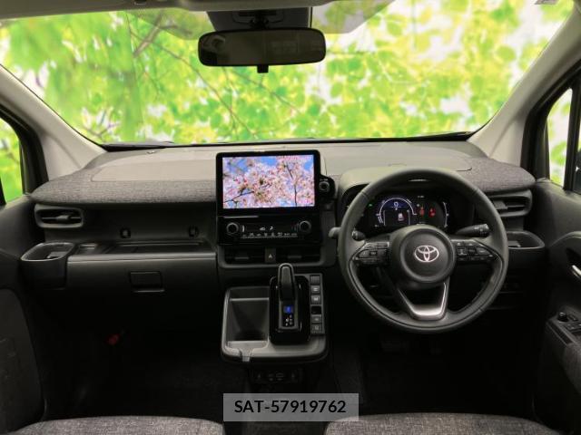Toyota SIENTA 2026-05 8329698-5