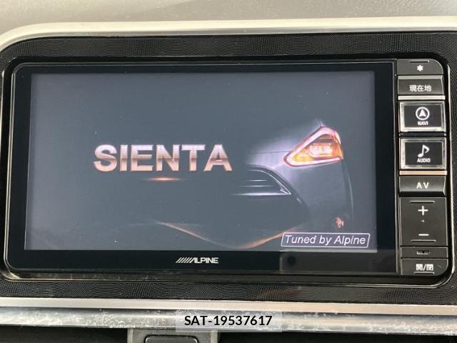 Toyota SIENTA 2017-10 8329812-8