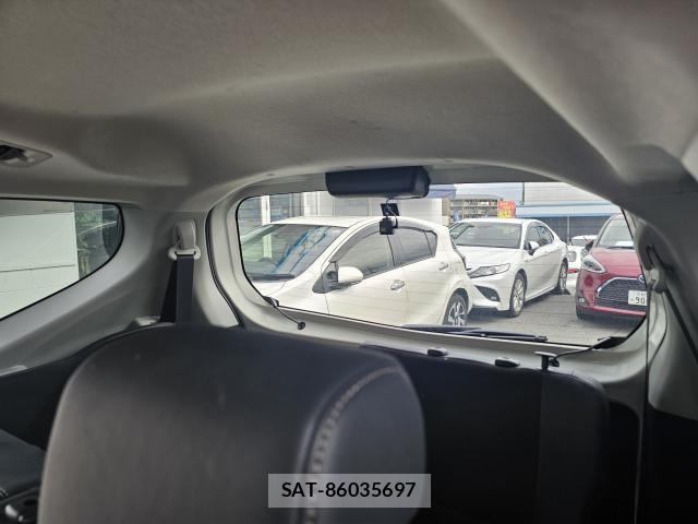 Toyota SIENTA 2020-04 8329819-9