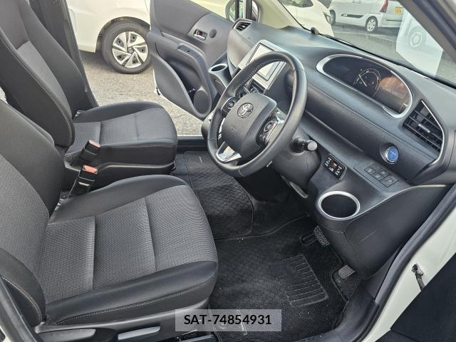 Toyota SIENTA 2022-05 8329822-3