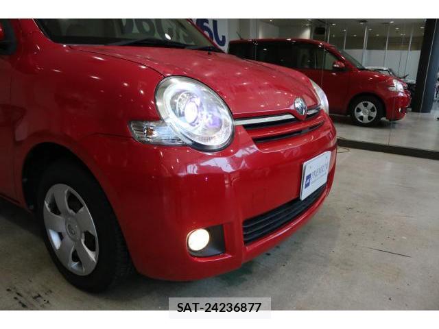 Toyota SIENTA 2014-07 8330072-13