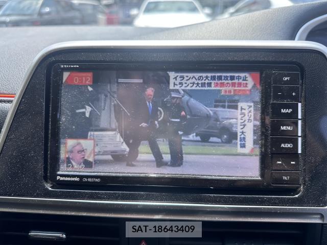 Toyota SIENTA 2022-01 8330155-5
