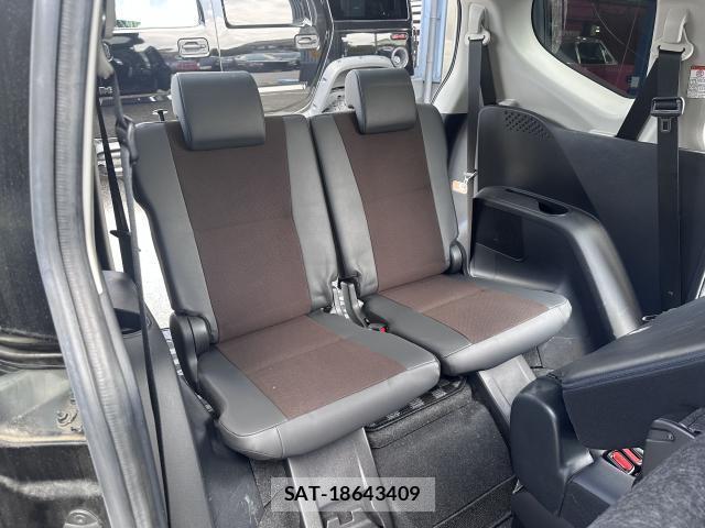 Toyota SIENTA 2022-01 8330155-8