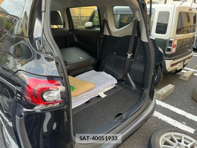 Toyota SIENTA 2022-04 8330168-10