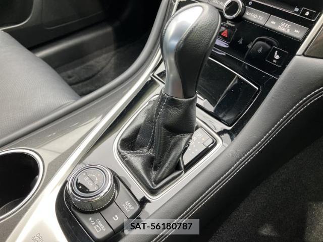 Nissan SKYLINE 2015-05 8330609-17