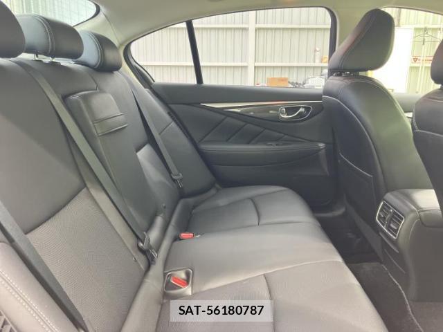 Nissan SKYLINE 2015-05 8330609-4