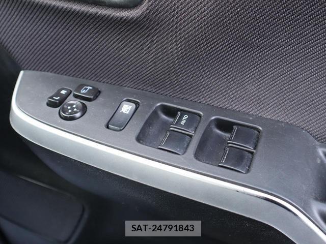Suzuki SOLIO 2016-01 8328564-18