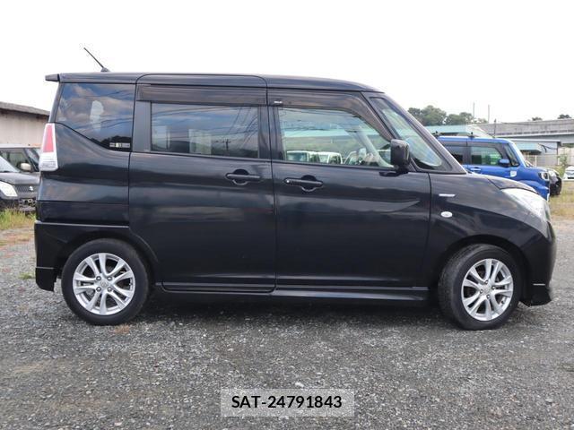 Suzuki SOLIO 2016-01 8328564-19