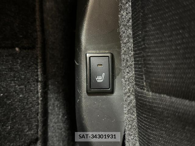 Suzuki SOLIO 2018-03 8330195-9