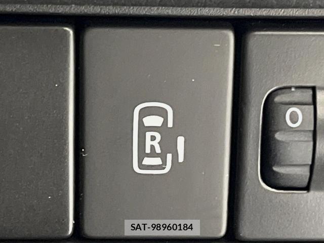 Suzuki SPACIA 2023-07 8328533-5