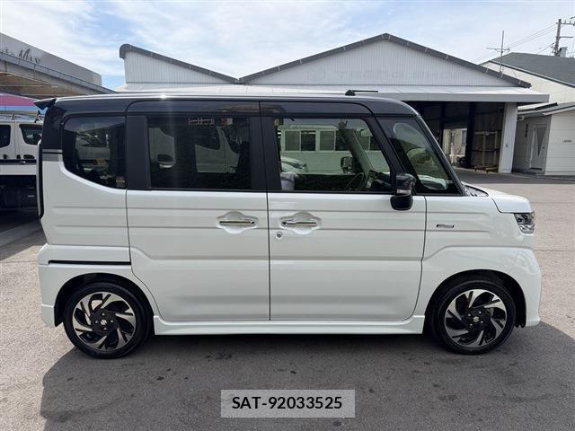 Suzuki SPACIA 2024-07 8327878-3