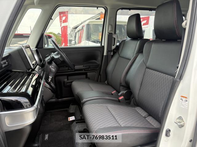 Suzuki SPACIA 2018-07 8328460-6