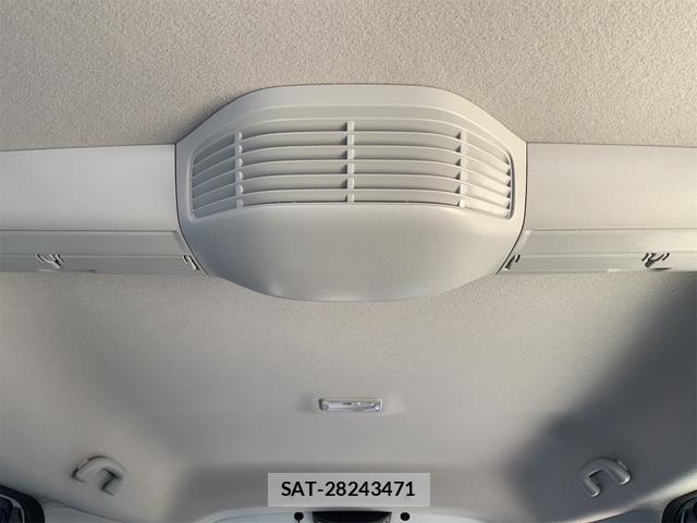 Suzuki SPACIA 2021-07 8328612-10