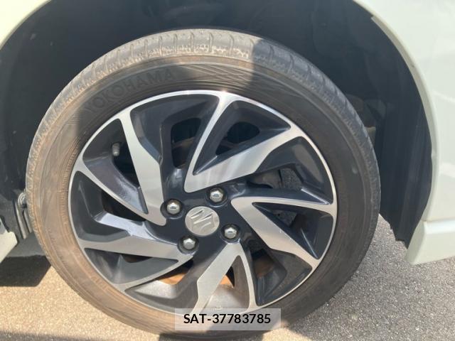 Suzuki SPACIA 2017-03 8328942-3
