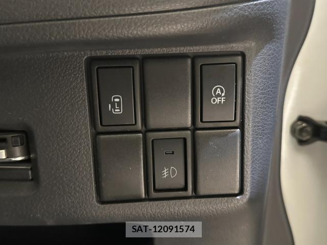 Suzuki SPACIA 2013-07 8329514-4