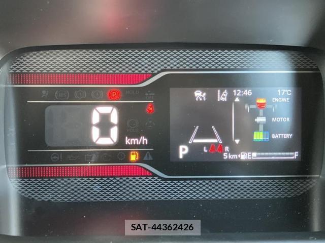 Suzuki SPACIA 2026-02 8329811-13