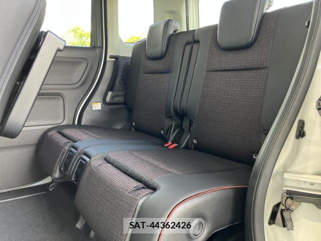 Suzuki SPACIA 2026-02 8329811-6
