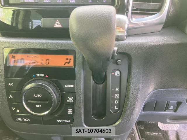 Suzuki SPACIA 2015-05 8329852-16