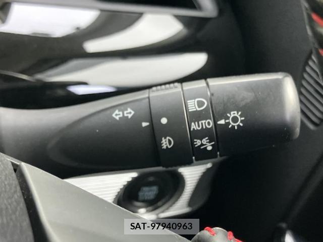 Suzuki SPACIA 2021-06 8330542-15