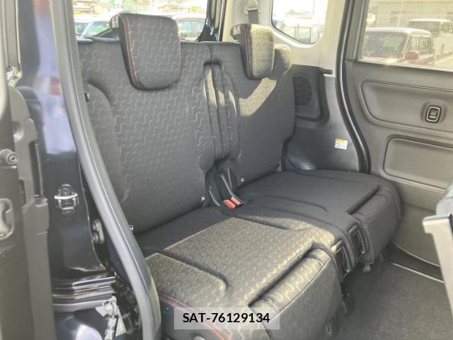 Suzuki SPACIA 2026-02 8327894-4