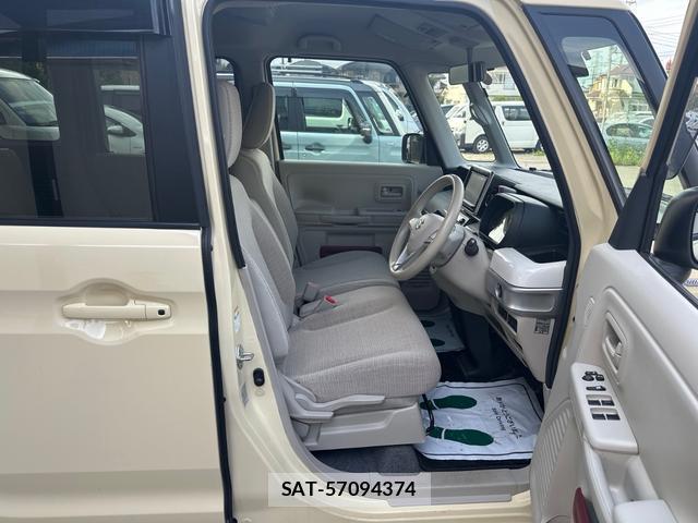 Suzuki SPACIA 2018-10 8328151-8