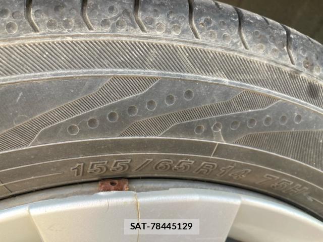 Suzuki SPACIA 2013-11 8328939-4
