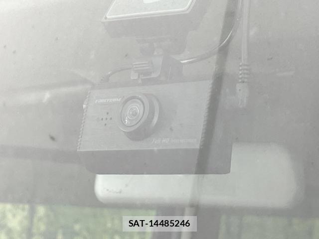 Suzuki SPACIA 2021-08 8328989-4