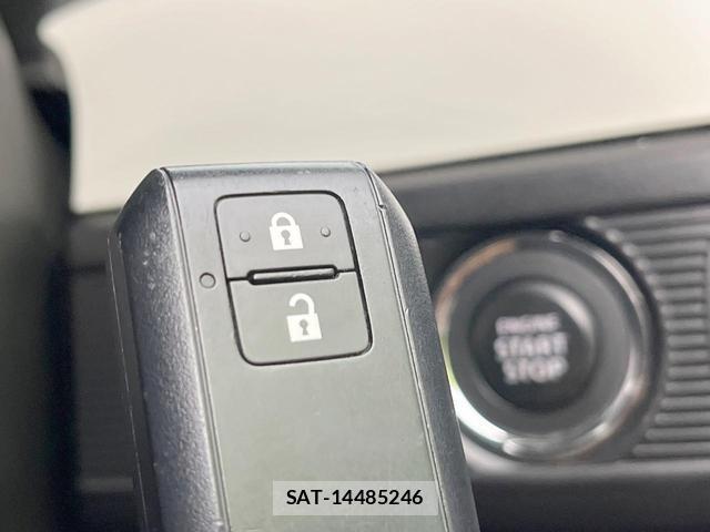 Suzuki SPACIA 2021-08 8328989-6