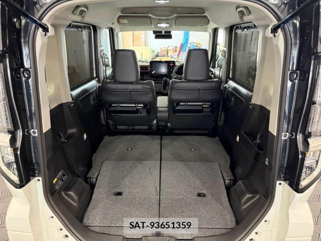 Suzuki SPACIA 2026-05 8329440-18