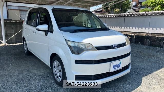 Toyota SPADE 2012-12 8329308-11