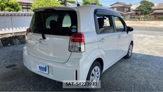 Toyota SPADE 2012-12 8329308-12