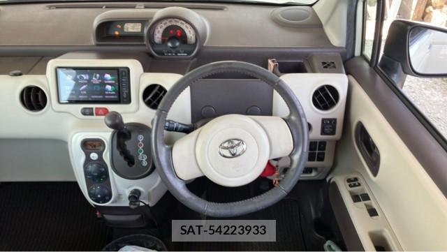 Toyota SPADE 2012-12 8329308-16