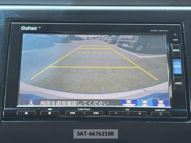 Honda e 2017-09 8327870-11