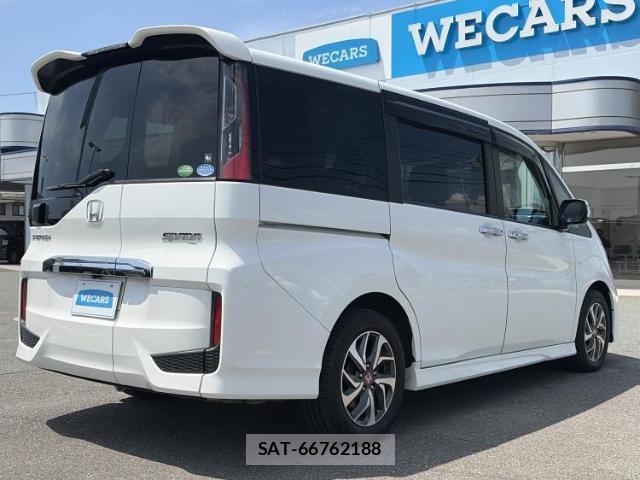 Honda e 2017-09 8327870-2