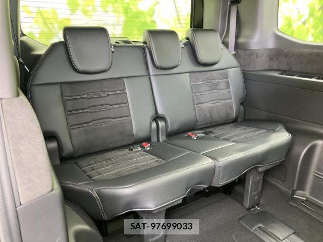 Honda e 2025-11 8327992-5