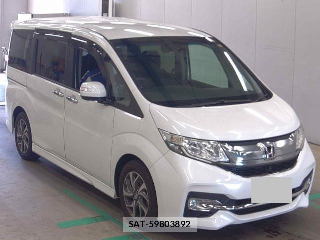 Honda e 2016-02 8328653-3