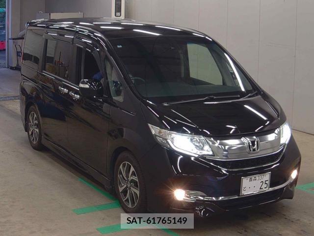 Honda e 2017-07 8328676-3